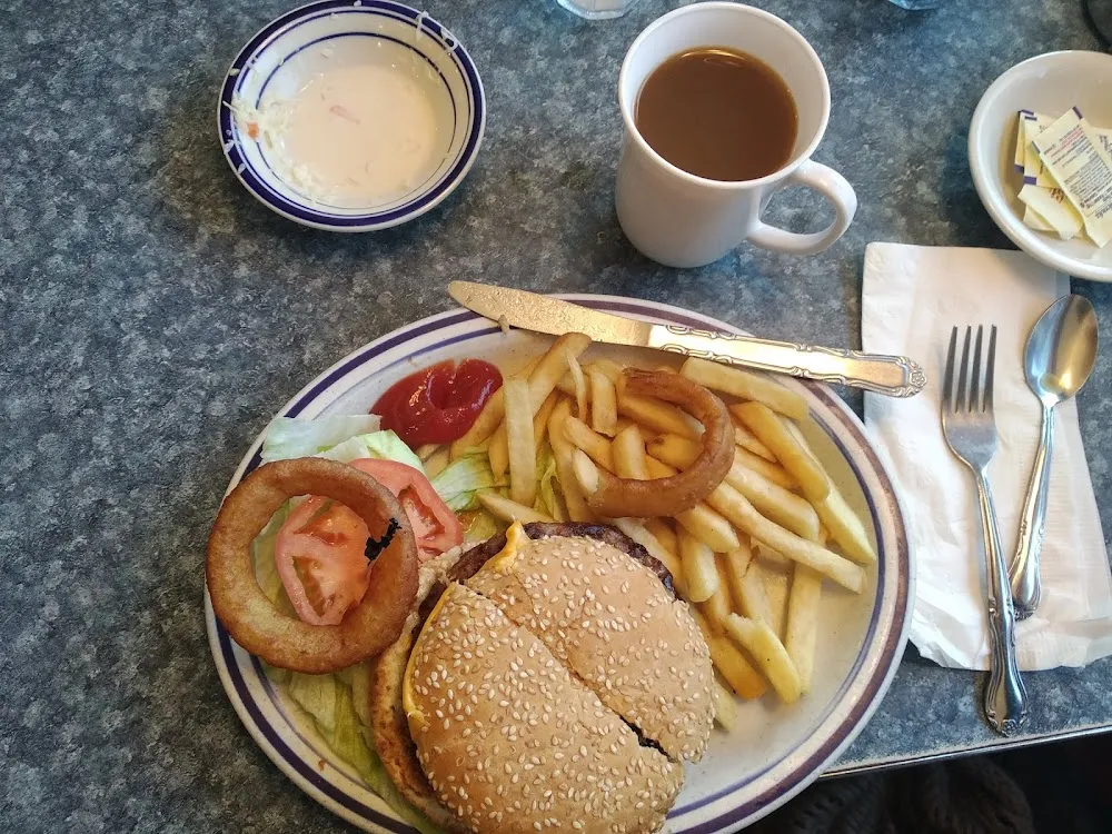 American Cheeseburger Deluxe